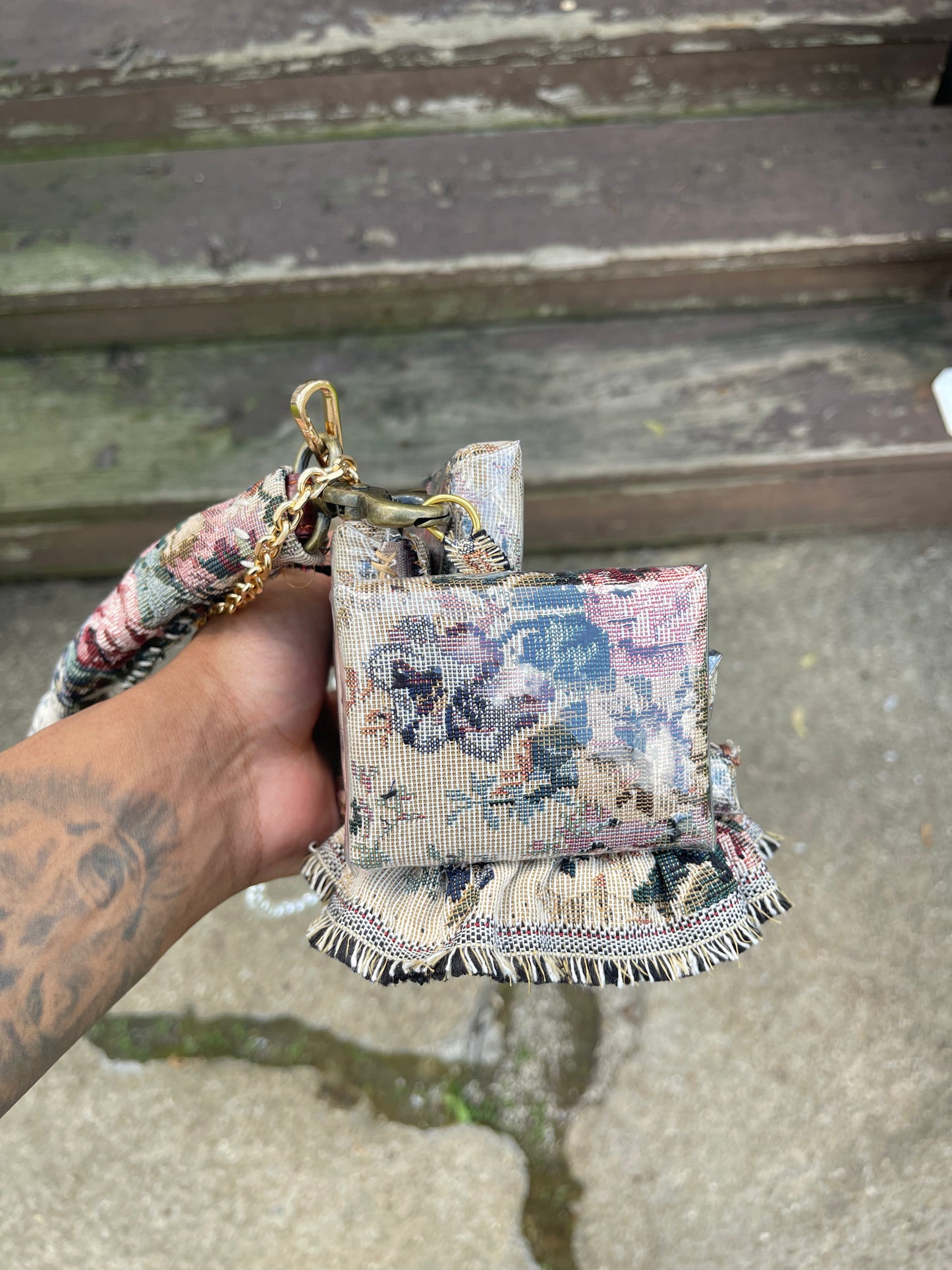 1 of 1 Antique Rose "Loose Change In Grandma's Sofa" Bag