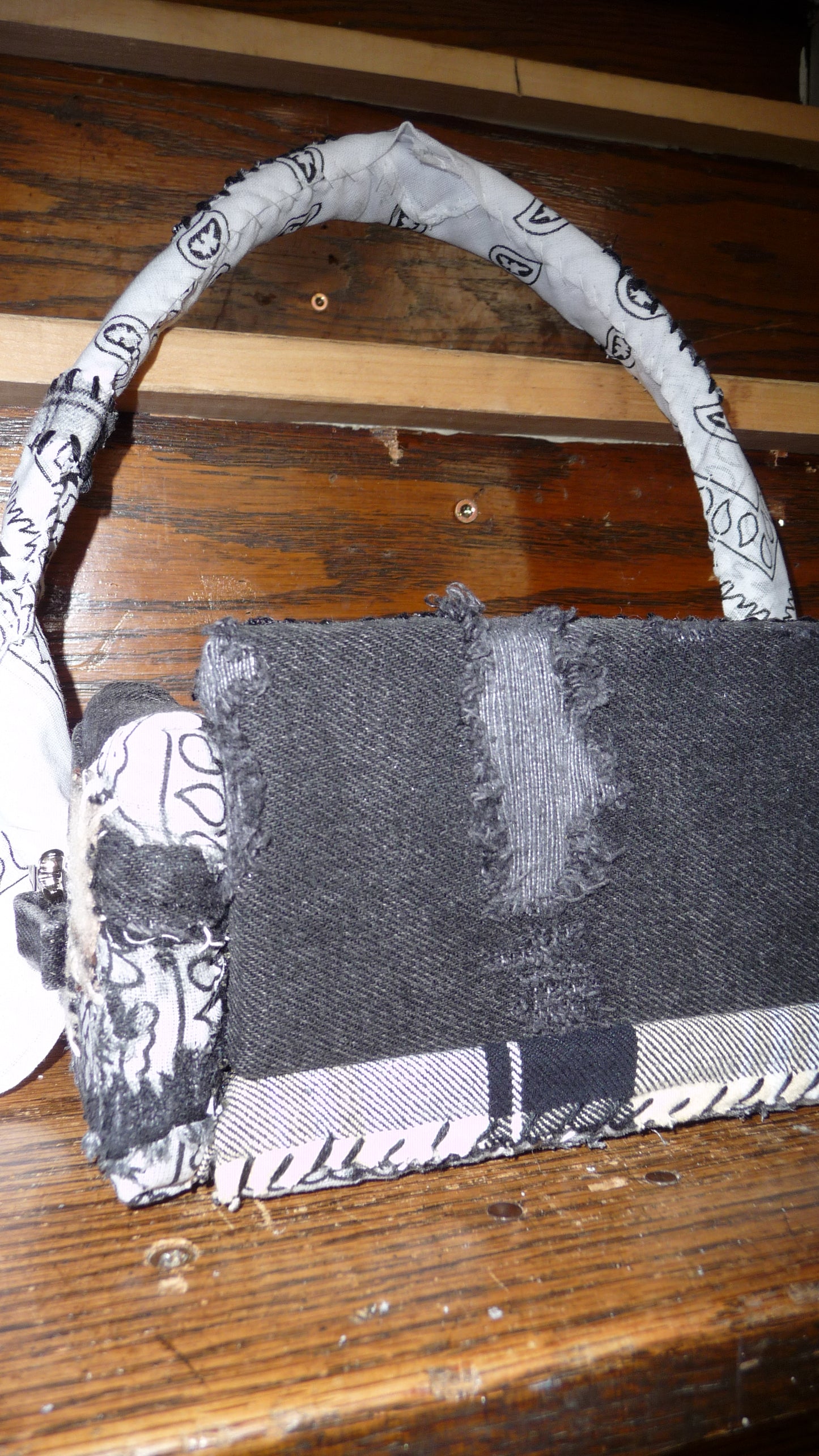 Distressed Paisley "Loose Change In The Sofa" Bag